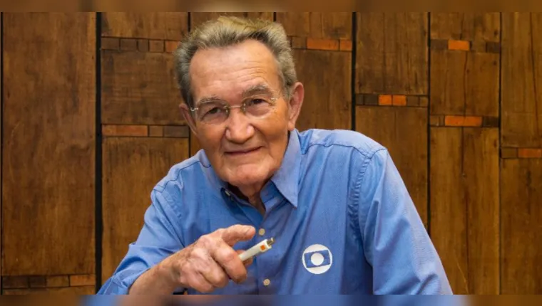Ícone do jornalismo esportivo, Léo Batista é internado em estado grave