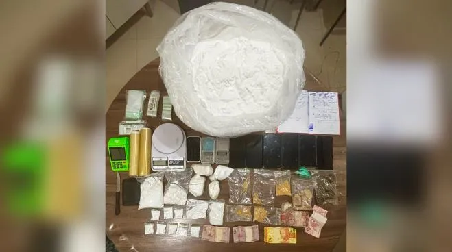 Polícia Militar prende homem por tráfico de drogas e apreende mais de 25kg de substâncias Ilícitas