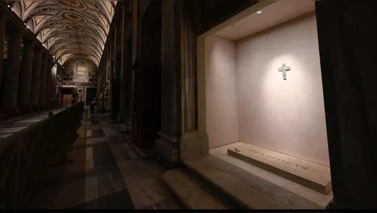 Papa Francisco: túmulo é aberto para visitação do público