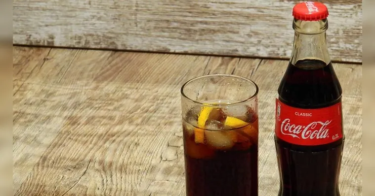 Produção de 2ª maior fábrica da Coca-Cola no Brasil é suspensa