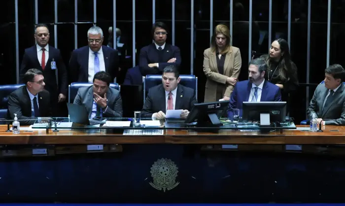 Senado aprova aumento do número de deputados federais para 531