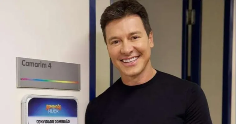 Rodrigo Faro, que encerrou ciclo de sucesso na Record no fim de 2024, foi convidado por Luciano Huck para participar do tradicional quadro do Domingão. | Reprodução/Redes Sociais