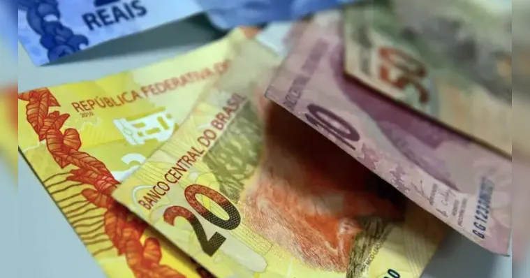 Cálculo segue a política de valorização do mínimo, que garante reajustes acima da inflação. | Marcello Casal Jr/Agência Brasil