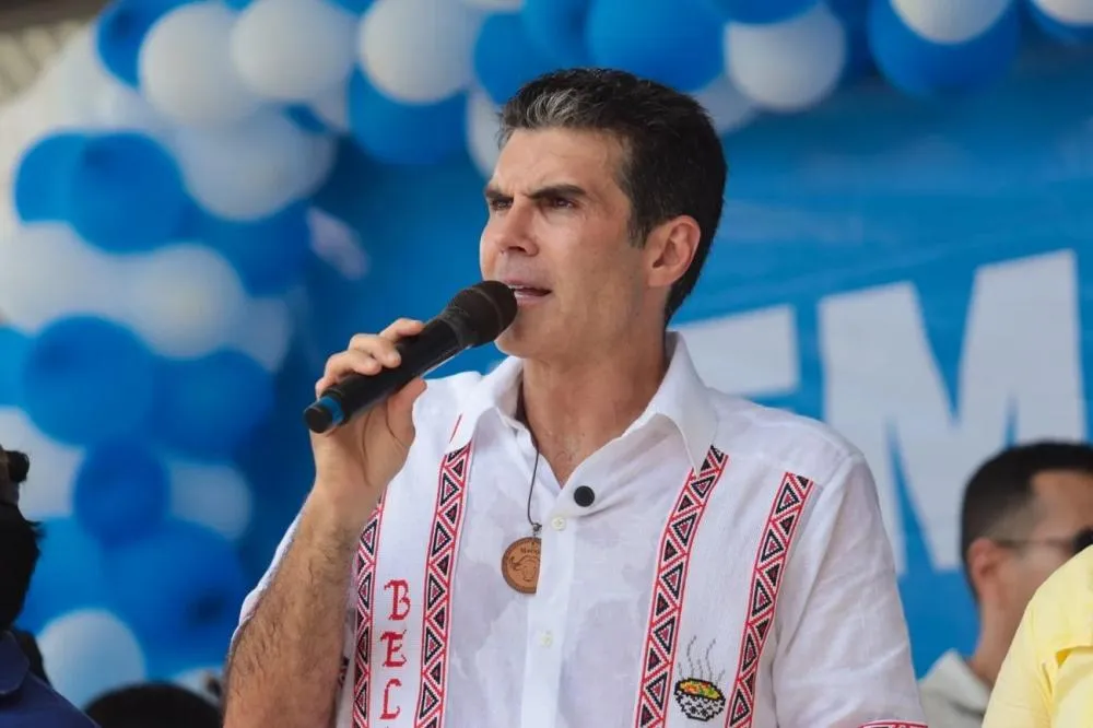 Apoio de Helder será decisivo na eleição para o Governo do Pará.
