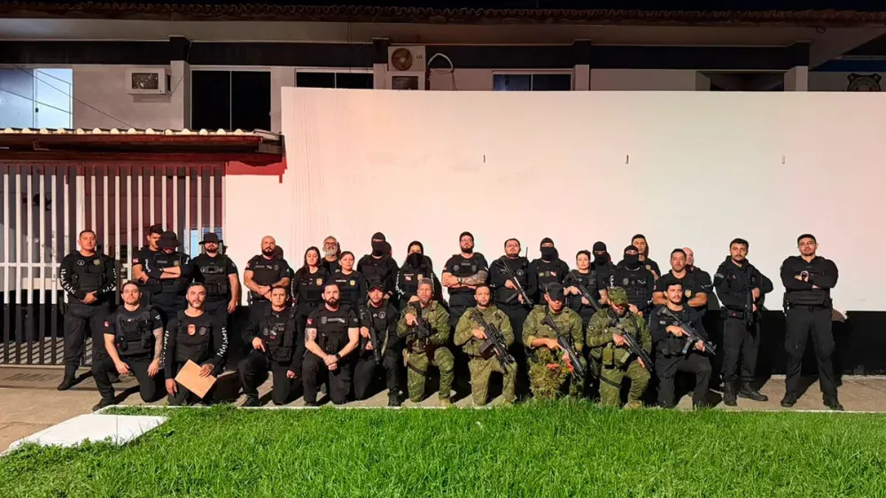 Viaturas e policiais da Core e da Superintendência Regional mobilizados na manhã desta terça-feira durante as prisões no sudeste do Pará. | Reprodução