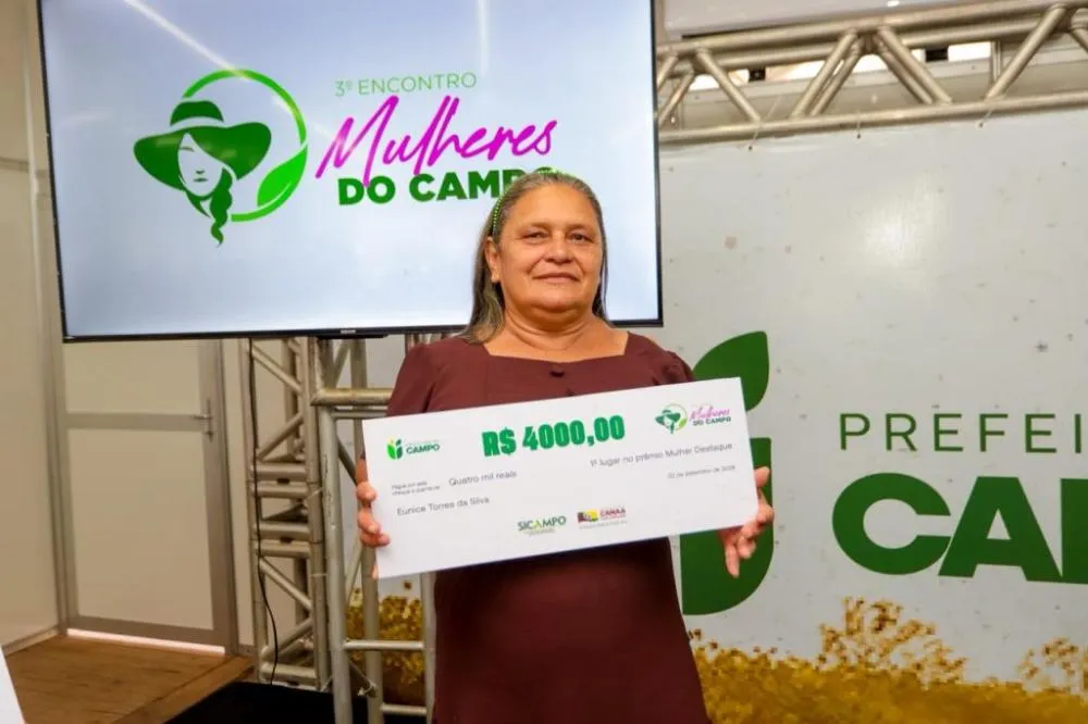 Eunice da Silva vence prêmio rural e lidera produção de suínos em Canaã dos Carajás
