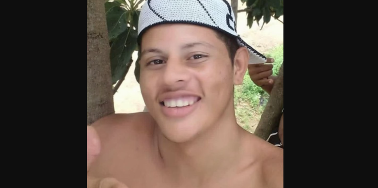Homem é morto a tiros após tentar se esconder em residência em Itaituba