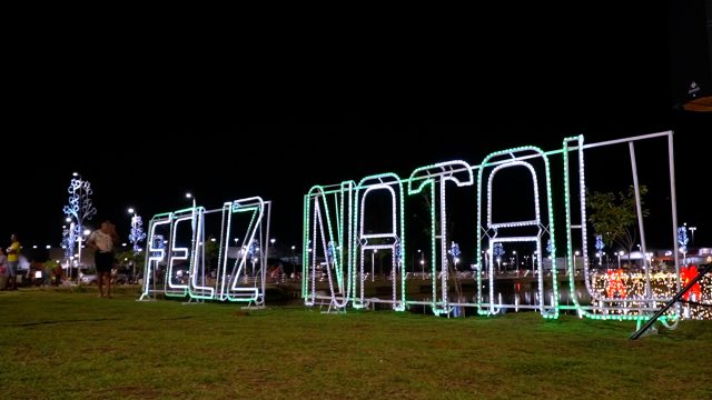 Acender das luzes no Centro Administrativo e cantata natalina